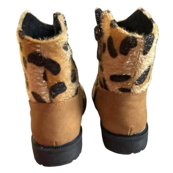 Toddler Girls Cozy Cub Leopard Faux Cow‎ Fur Cowboy Boots Size 4.5 NWB - Picture 3 of 9